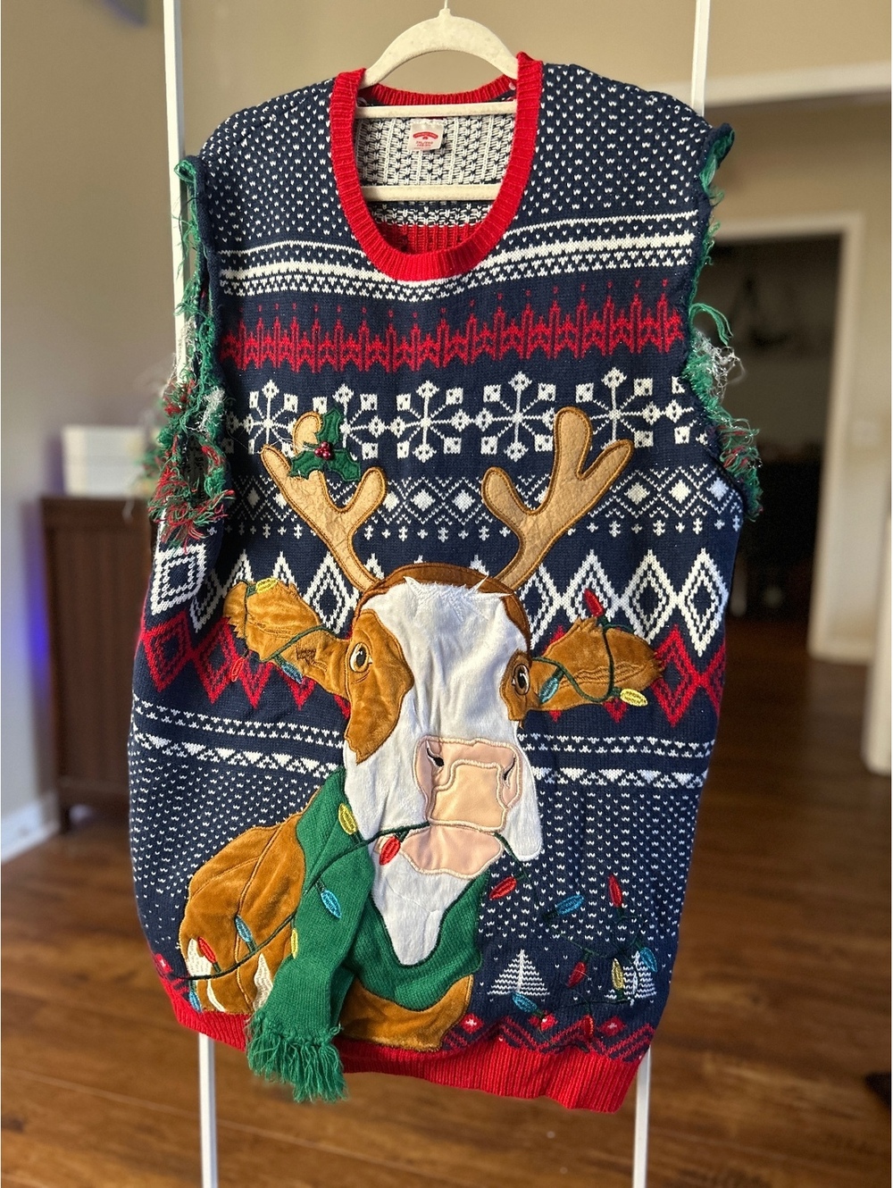 Holiday Time 2XL Ugly Christmas Sweater Vest with Reindeer Design